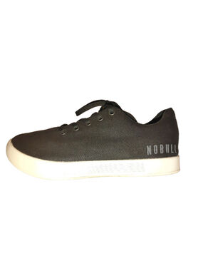 NOBULL Canvas Trainer Unisex Size 8(W) 6.5(M)